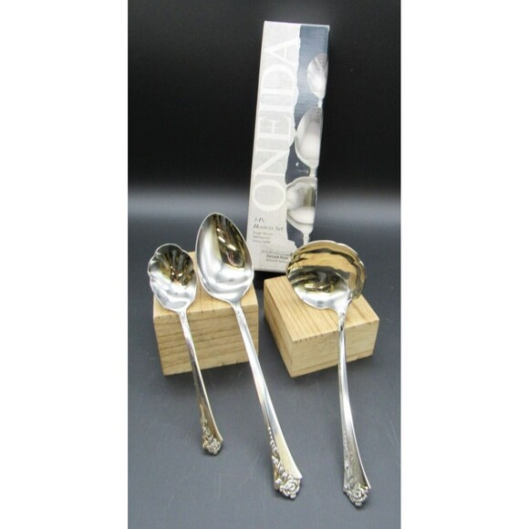 New Vintage Oneida Damask Rose 18/8 Stainless Steel Hostess Set Serving Pcs 3 - Picture 1 of 7